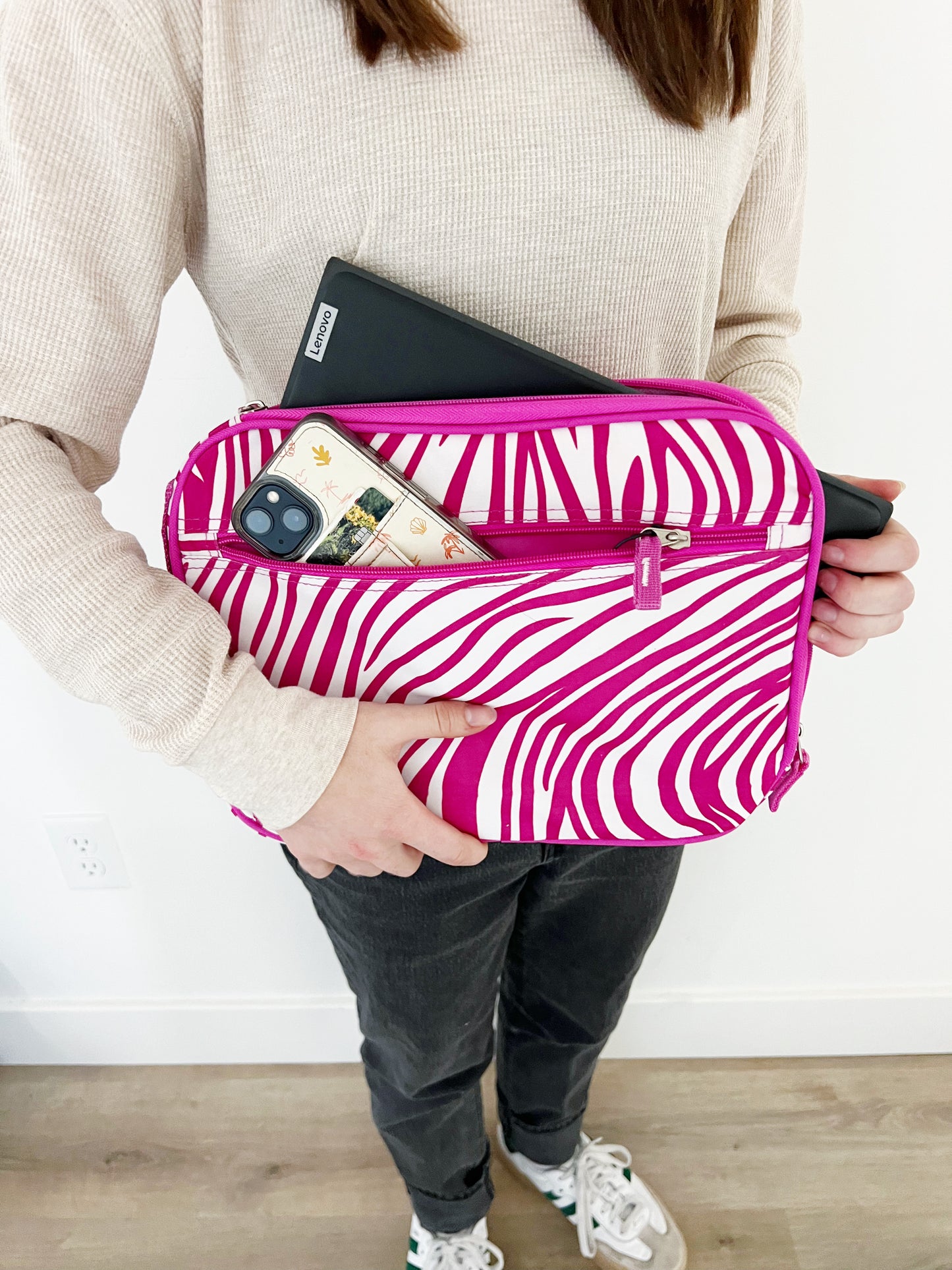 Gift for: Teen/College/Working Gal: Pink Zebra Laptop bag purse