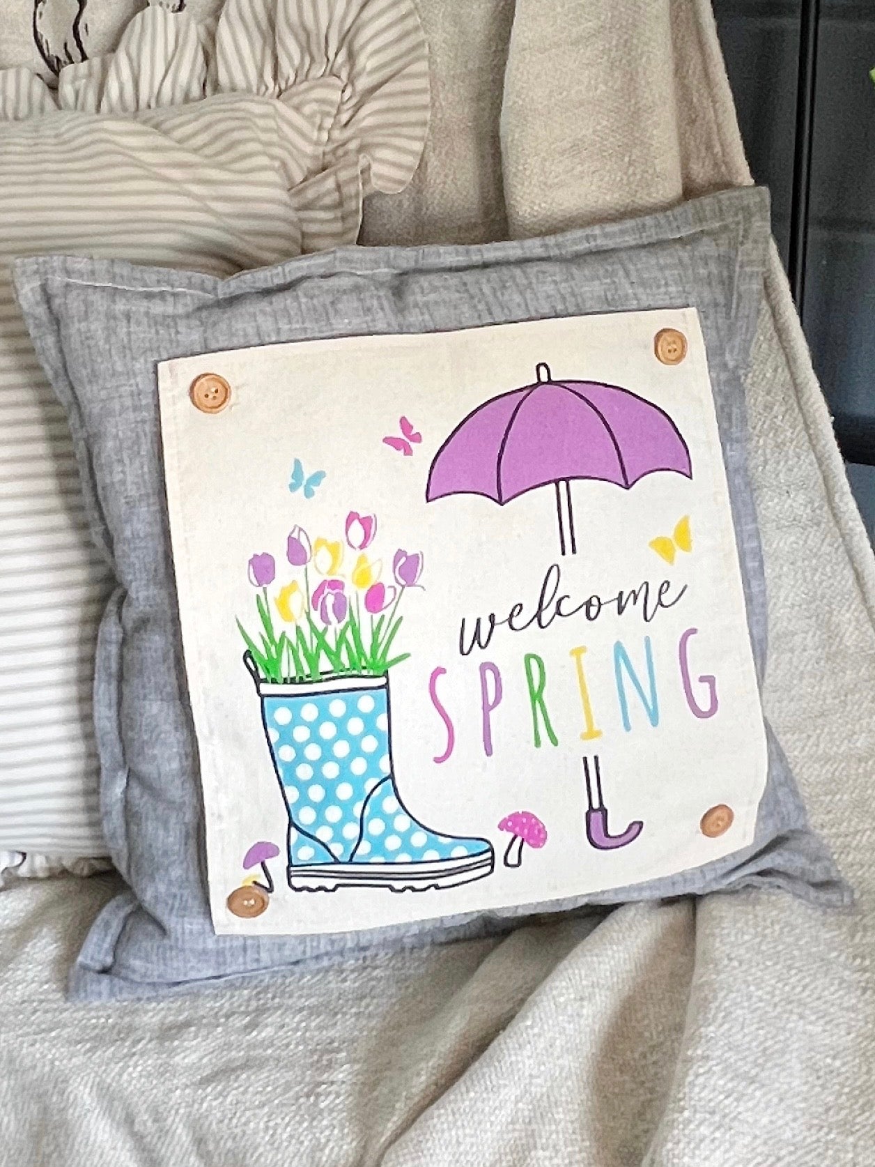 **SPECIAL COMBO OF THE WEEK:  SQUARE SPRING PANEL AND GRAY PILLOW: Flowers Tulip Vintage Floral RAINBOOTS UMBRELLA AND GRAY SQUARE PILLOW