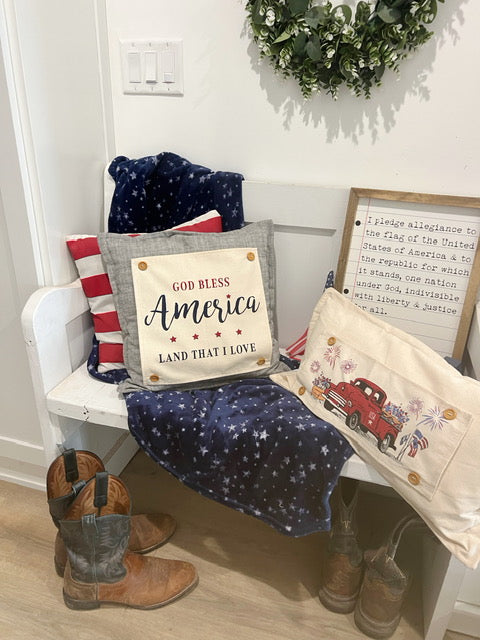SQUARE Holiday Panel: Summer Fall Spring Patriotic Military Veteran God Bless USA July 4th Sept 11 Remembrance Independence American Farmhouse AMERICA LAND THAT I LOVE