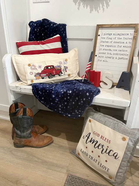 SQUARE Holiday Panel: Summer Fall Spring Patriotic Military Veteran God Bless USA July 4th Sept 11 Remembrance Independence American Farmhouse AMERICA LAND THAT I LOVE
