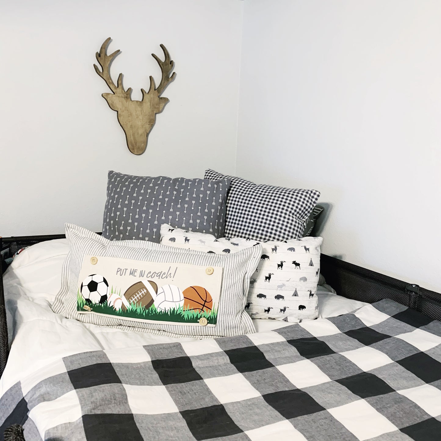 SUPERBOWL Party/Special Events Panel:  Sports Superbowl Winter Spring Summer Fall Football Basketball, Baseball, Soccer, Volleyball Super Bowl Autumn; SPORTS PANEL