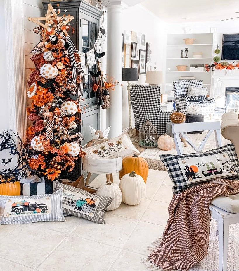 GIFT GUIDE: FOR THOSE THAT ARE HARD TO BUY FOR! SEASONAL SET: Buffalo Check Gingham Pillow (comes w/ foam insert & these 4 panels in back pocket) SUNFLOWERS, SNOWMAN SCARVES, BE MY VALENTINE, SUMMER VINTAGE CAMPER