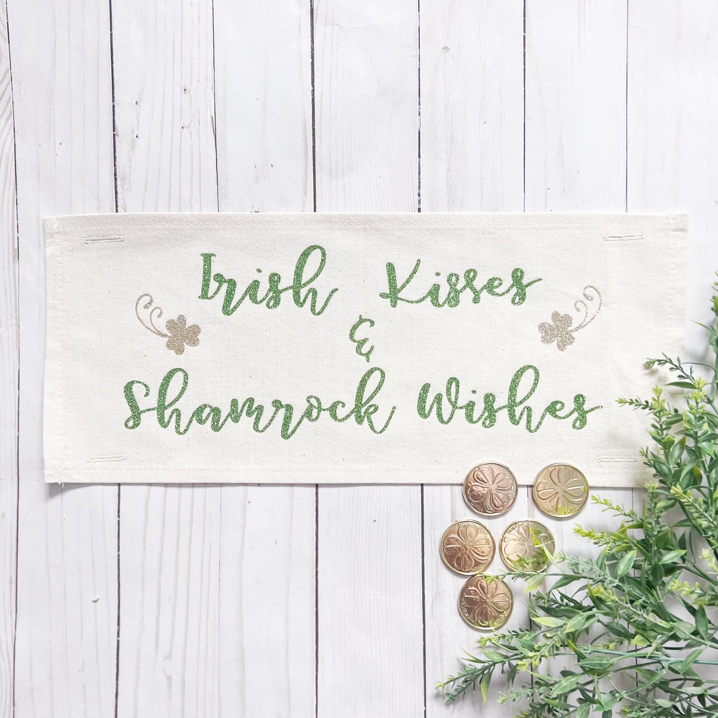 Glitter Holiday Panel: Irish Kisses & Shamrock Wishes; Spring St. Saint Patricks Day, GOLD CLOVER IRISH KISSES