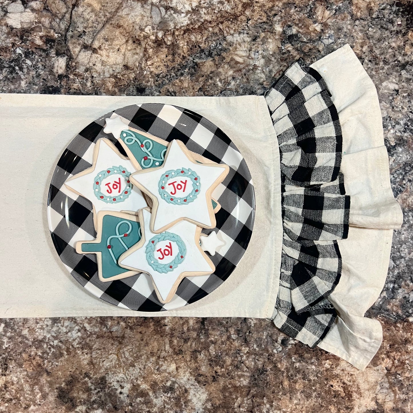 Matching Table Runner: CHARCOAL/CREAM STRIPES RUNNER