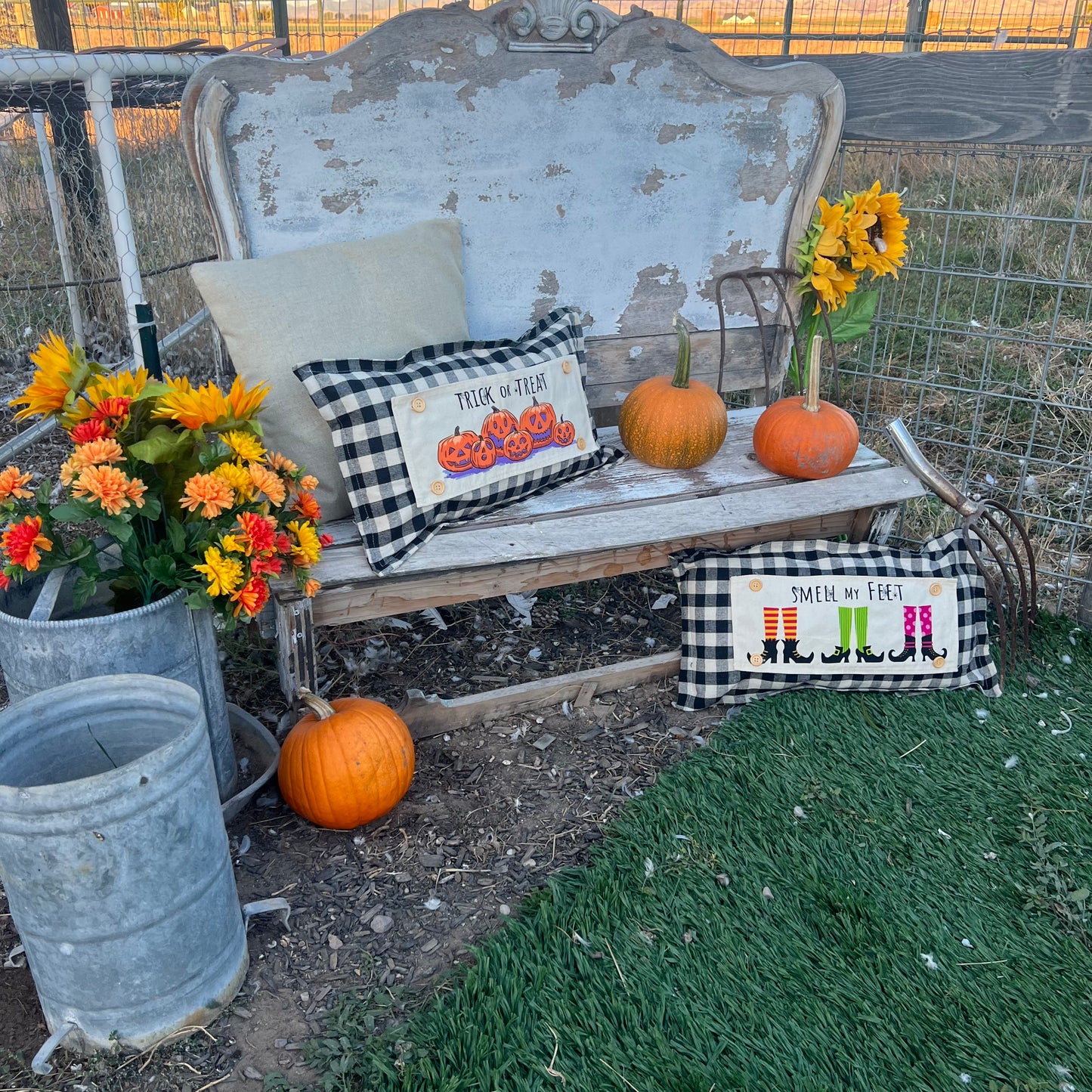 Holiday TRIO BUNDLE: Halloween October Pumpkins Fall Autumn Jack-o-Lanterns; TRICK OR TREAT/SMELL MY FEET/GIVE ME SOMETHING GOOD TO EAT